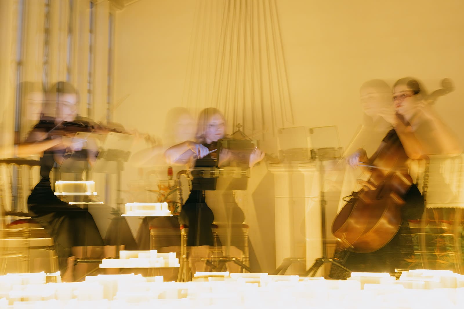Concerto intimista à luz das velas